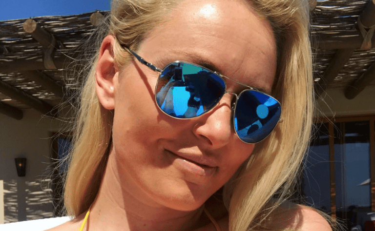 Vau mikä kroppa! Lindsey Vonn rohkeissa bikinikuvissa – katso!