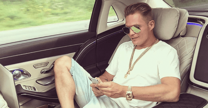 Jare Tiihonen alias Cheek moittii kovin sanoin hallitusta Twitterissä!