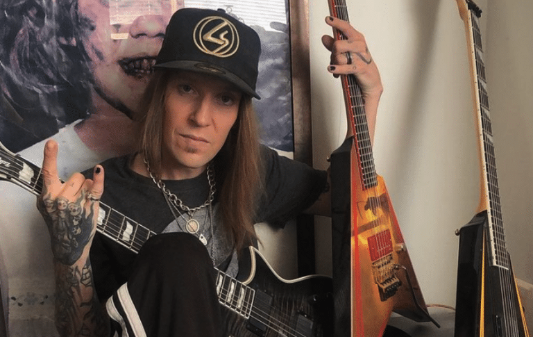 Alexi Laihon kuolema järkyttää musiikkipiirejä ympäri maailmaa – Yhtye julkaisi lohduttoman päivityksen: ”Sanat eivät riitä kuvailemaan tätä sokkia ja syvää surua”