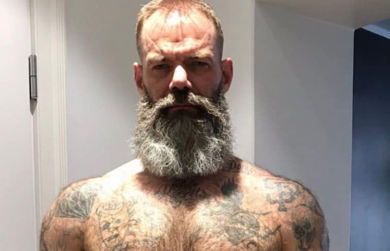 Teemu ”Pastori” Potapoff, 48, sai vauvan puolisonsa kanssa: ”Tervetuloa maailmaan, pikkuruinen!” – Kuvat!