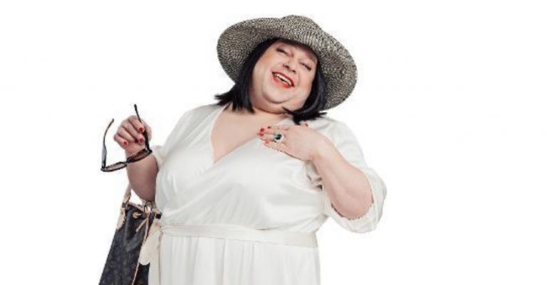 Putous sketsihahmokilpailun voittaja on Kaisla Sose
