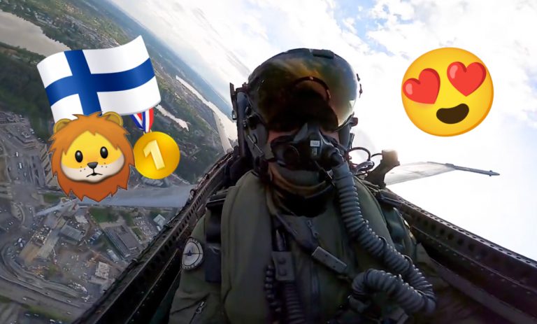 Suomen ilmavoimat julkaisi upean videon korkeuksista – Tältä näyttivät Leijonien kultajuhlat Hornetin ohjaamosta käsin!